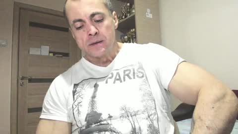 Snapshot of carin_the_body chatting on February 1, 2025, 10:13 pm Laz online show from February 1, 2025, 10:13 pm