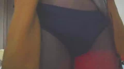 Snapshot of carin_the_body chatting on February 14, 2025, 7:23 pm Laz online show from February 14, 2025, 7:23 pm
