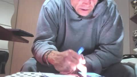 Snapshot of carin_the_body chatting on February 6, 2026, 3:26 pm Laz online show from February 6, 2026, 3:26 pm