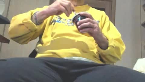 Snapshot of carin_the_body chatting on February 20, 2026, 8:31 pm Laz online show from February 20, 2026, 8:31 pm