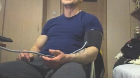 Snapshot of carin_the_body chatting on February 27, 2026, 10:43 pm Laz online show from February 27, 2026, 10:43 pm