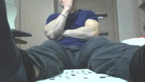 Snapshot of carin_the_body chatting on February 28, 2026, 10:44 pm Laz online show from February 28, 2026, 10:44 pm