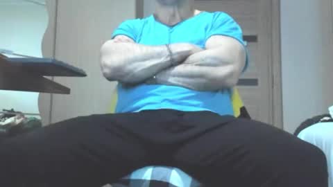 Snapshot of carin_the_body chatting on March 20, 2026, 12:15 am Laz online show from March 20, 2026, 12:15 am