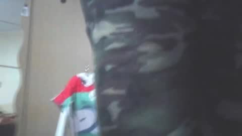 Snapshot of carin_the_body chatting on March 30, 2026, 6:20 pm Laz online show from March 30, 2026, 6:20 pm