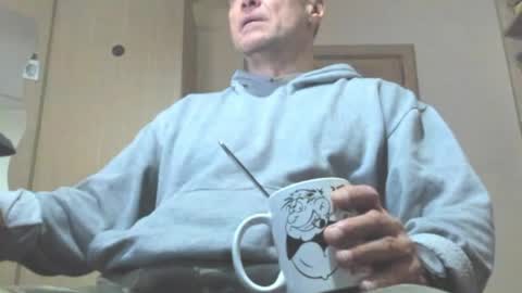 Snapshot of carin_the_body chatting on April 5, 2026, 8:39 pm Laz online show from April 5, 2026, 8:39 pm