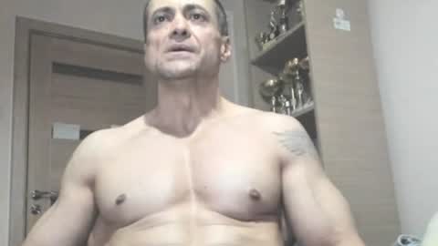 Snapshot of carin_the_body chatting on June 21, 2026, 3:36 pm Laz online show from June 21, 2026, 3:36 pm