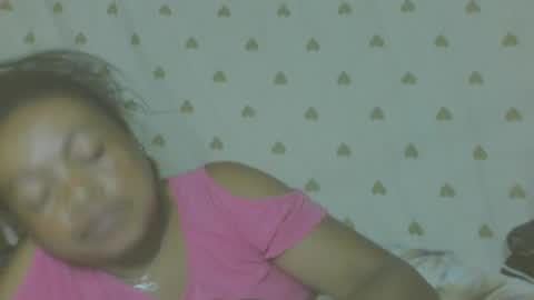 Snapshot of carinesexy69 chatting on June 11, 2026, 9:24 pm carinesexy69 online show from June 11, 2026, 9:24 pm