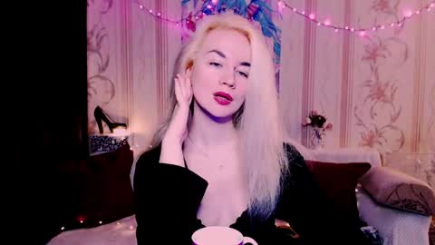 Carin online show from April 24, 2026, 4:59 am