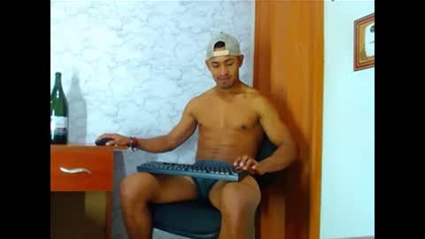 Snapshot of carl_jhonson1 chatting on December 26, 2024, 2:37 pm carl_jhonson1 online show from December 26, 2024, 2:37 pm