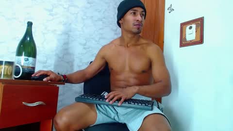 Snapshot of carl_jhonson1 chatting on December 27, 2024, 7:24 pm carl_jhonson1 online show from December 27, 2024, 7:24 pm