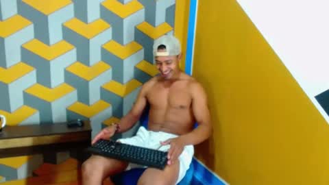 Snapshot of carl_jhonson1 chatting on December 30, 2024, 7:11 pm carl_jhonson1 online show from December 30, 2024, 7:11 pm