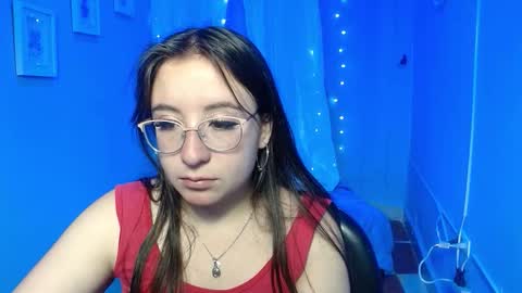 carla_999 online show from January 13, 2026, 1:27 pm