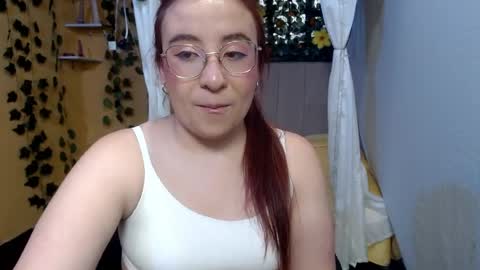 carla_999 online show from April 10, 2026, 1:27 pm