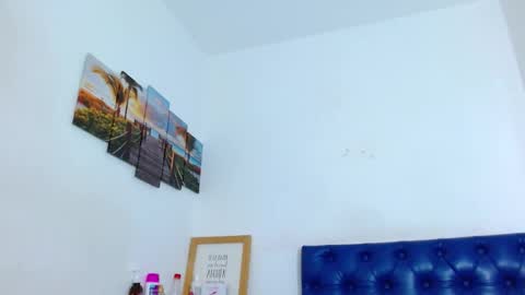 Snapshot of carla_beer chatting on February 25, 2025, 12:47 am Carla online show from February 25, 2025, 12:47 am