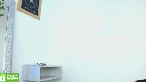 Snapshot of carla_beer chatting on November 5, 2025, 11:32 am Carla online show from November 5, 2025, 11:32 am