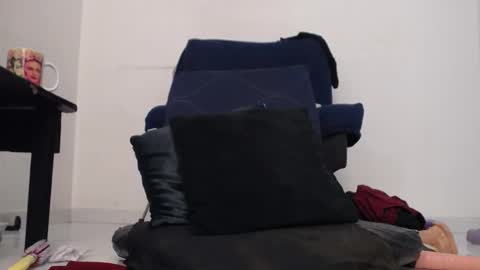 carla_prestige online show from March 9, 2026, 2:10 pm