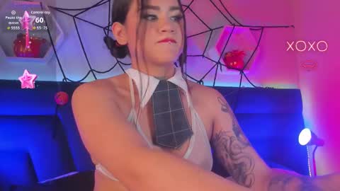 carla online show from October 19, 2025, 4:35 am