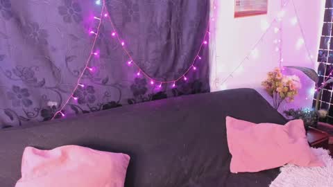 Carla online show from February 9, 2025, 3:32 am