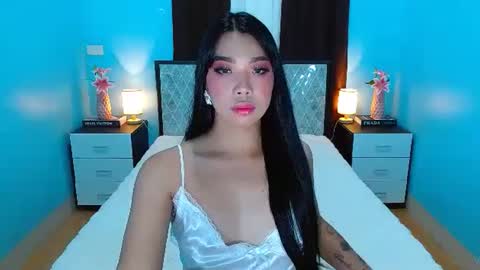 carlagreyson online show from March 2, 2025, 1:27 pm