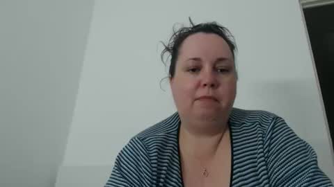 Carlaruth online show from April 2, 2026, 3:37 am