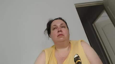 Snapshot of carlaruth chatting on July 6, 2026, 3:25 am Carlaruth online show from July 6, 2026, 3:25 am