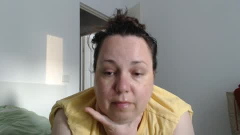 Snapshot of carlaruth chatting on July 12, 2026, 3:30 am Carlaruth online show from July 12, 2026, 3:30 am