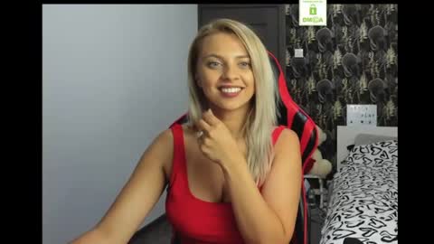 CarlaStaceFun online show from June 19, 2026, 6:01 pm