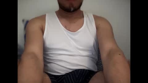 Snapshot of carlcarlinches4 chatting on December 7, 2024, 2:35 pm carlcarlinches4 online show from December 7, 2024, 2:35 pm