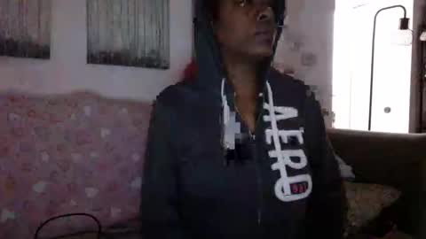 Snapshot of carliecreams chatting on February 22, 2026, 8:18 pm Carlie online show from February 22, 2026, 8:18 pm