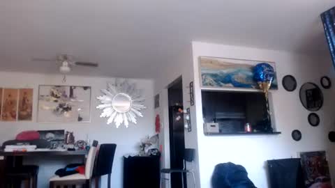 Carlie online show from July 1, 2026, 9:47 pm