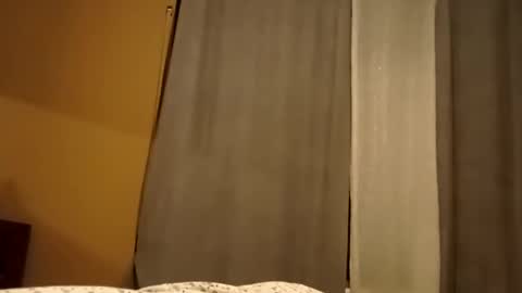 Snapshot of carlitito1 chatting on February 10, 2025, 8:20 am carlitito1 online show from February 10, 2025, 8:20 am