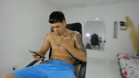 Snapshot of carlitosex09 chatting on November 9, 2025, 6:06 pm master online show from November 9, 2025, 6:06 pm