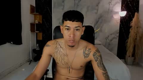 Snapshot of carlitosex09 chatting on April 30, 2026, 10:47 pm master online show from April 30, 2026, 10:47 pm