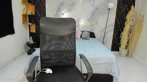 Snapshot of carlitosex09 chatting on May 6, 2026, 12:21 pm master online show from May 6, 2026, 12:21 pm