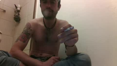 Snapshot of carlo221993 chatting on February 17, 2026, 9:39 am carlo221993 online show from February 17, 2026, 9:39 am