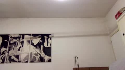 Carlos online show from January 1, 2025, 10:24 pm