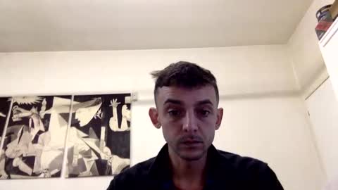 Carlos online show from October 28, 2025, 3:25 pm