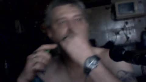 carlos712009 online show from February 11, 2026, 9:03 am