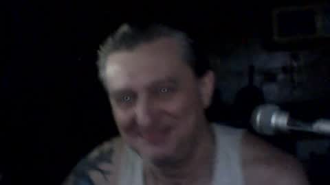 Snapshot of carlos712009 chatting on July 19, 2026, 6:28 am carlos712009 online show from July 19, 2026, 6:28 am