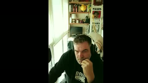 Snapshot of carlos_705 chatting on November 18, 2025, 7:02 am Albert King online show from November 18, 2025, 7:02 am