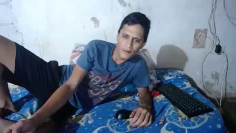 Snapshot of carlos_steven chatting on March 30, 2026, 12:00 am carlos_steven online show from March 30, 2026, 12:00 am