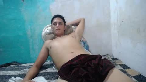 carlos_steven online show from May 22, 2026, 2:55 pm