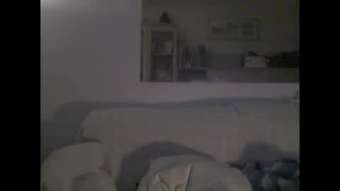 carlosmontesinos online show from January 15, 2025, 10:13 pm