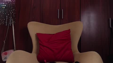 carly grasso  online show from February 25, 2025, 2:22 pm