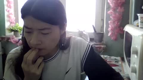 Snapshot of carlyjoy chatting on October 10, 2025, 8:35 am CarlyJoy online show from October 10, 2025, 8:35 am