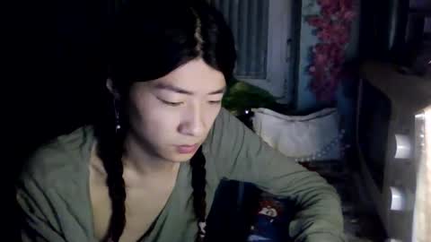 Snapshot of carlyjoy chatting on November 28, 2025, 5:04 pm CarlyJoy online show from November 28, 2025, 5:04 pm