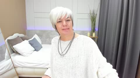 Snapshot of carmensoft chatting on December 9, 2024, 3:07 am Carmen online show from December 9, 2024, 3:07 am