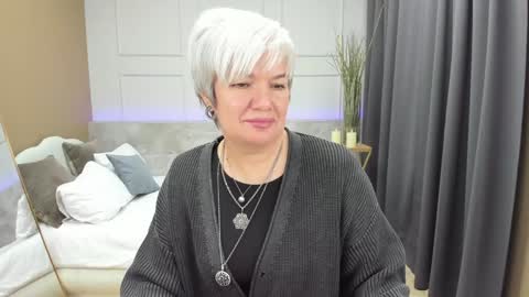 Snapshot of carmensoft chatting on December 22, 2024, 9:09 pm Carmen online show from December 22, 2024, 9:09 pm