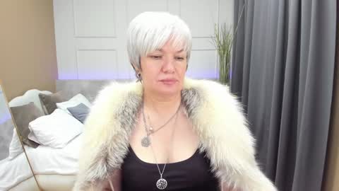 Snapshot of carmensoft chatting on December 23, 2024, 3:29 am Carmen online show from December 23, 2024, 3:29 am