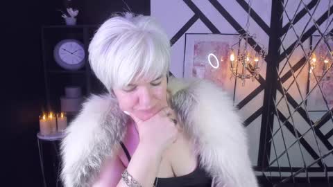 Snapshot of carmensoft chatting on December 25, 2024, 12:05 am Carmen online show from December 25, 2024, 12:05 am